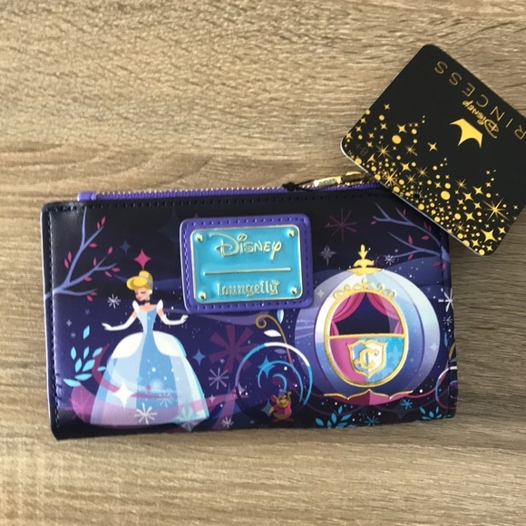 Loungefly  Cinderella’s castle backpack and wallet set NWT